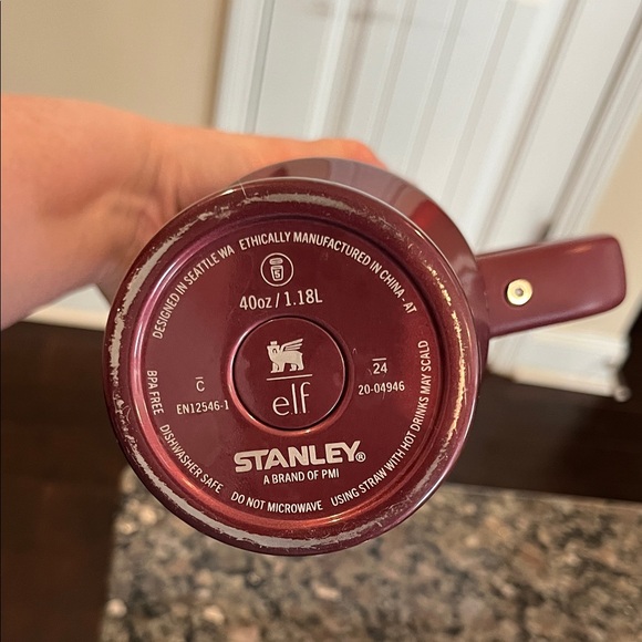 Stanley 40oz ELF Shiny Burgundy Travel Tumbler - Picture 3 of 5